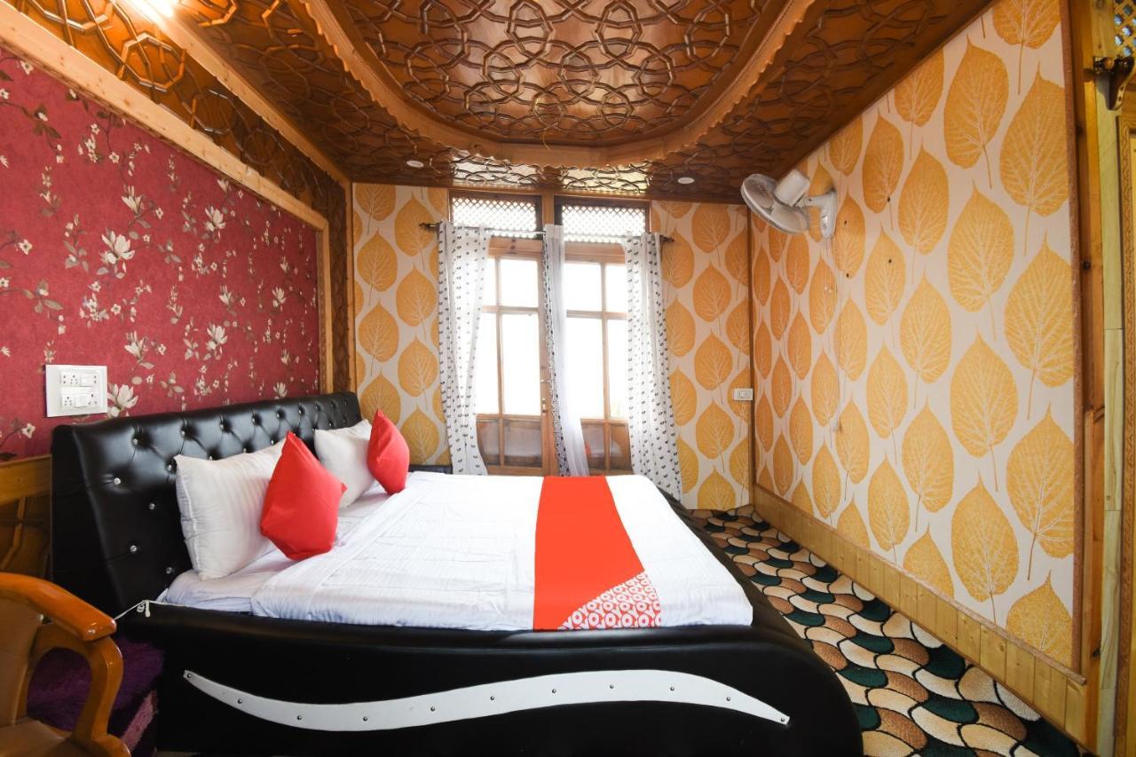 Oyo 66637 Merlin Group Of Houseboats Hotel Srinagar  Ngoại thất bức ảnh