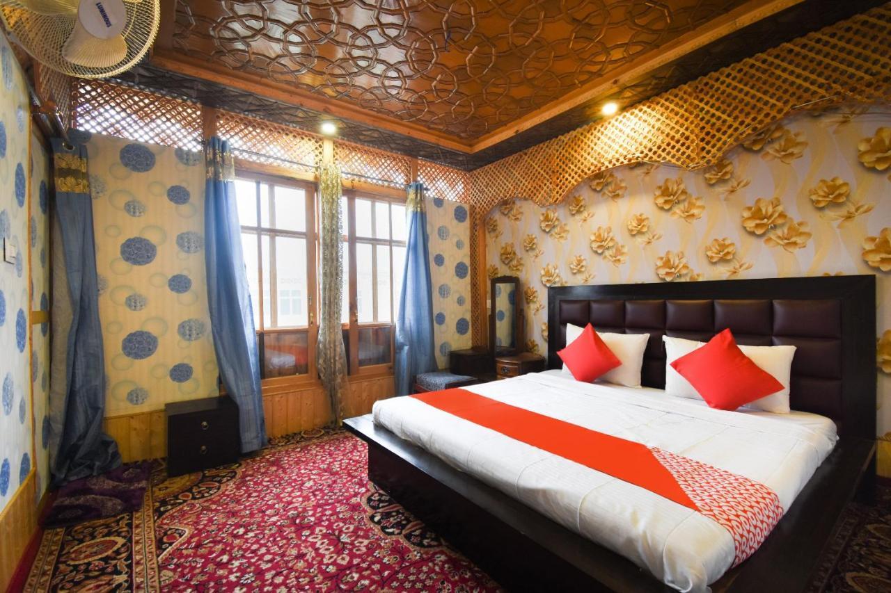 Oyo 66637 Merlin Group Of Houseboats Hotel Srinagar  Ngoại thất bức ảnh