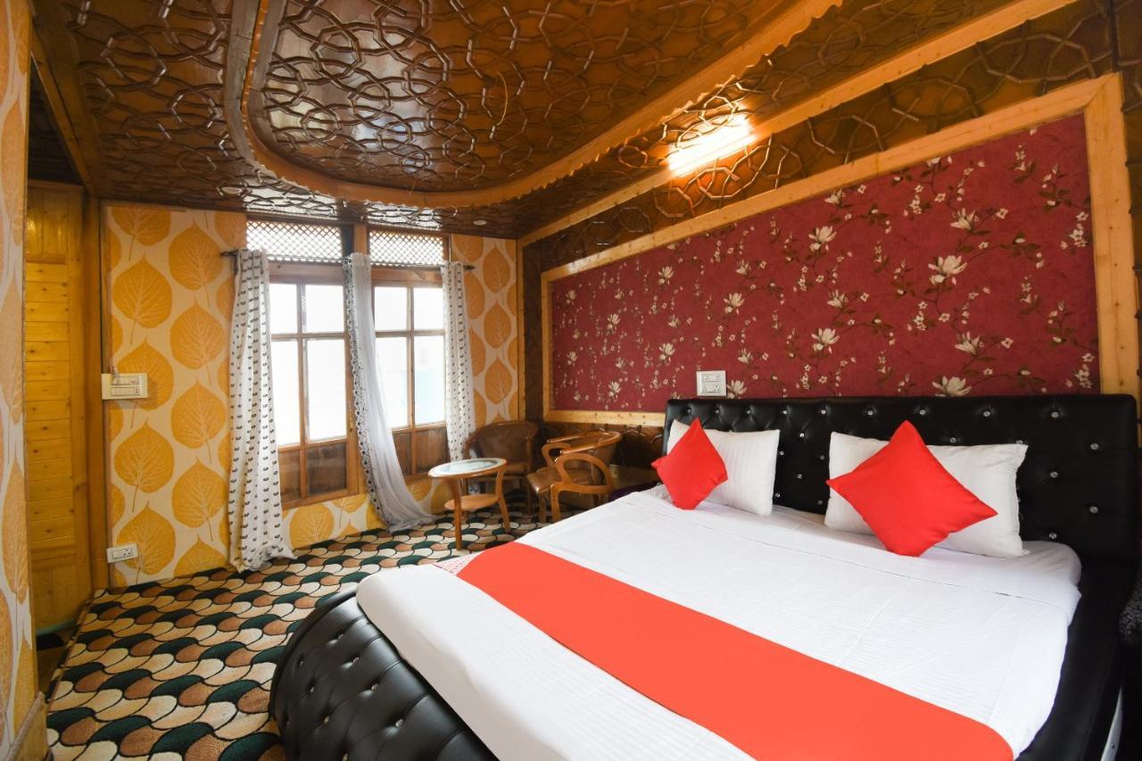 Oyo 66637 Merlin Group Of Houseboats Hotel Srinagar  Ngoại thất bức ảnh