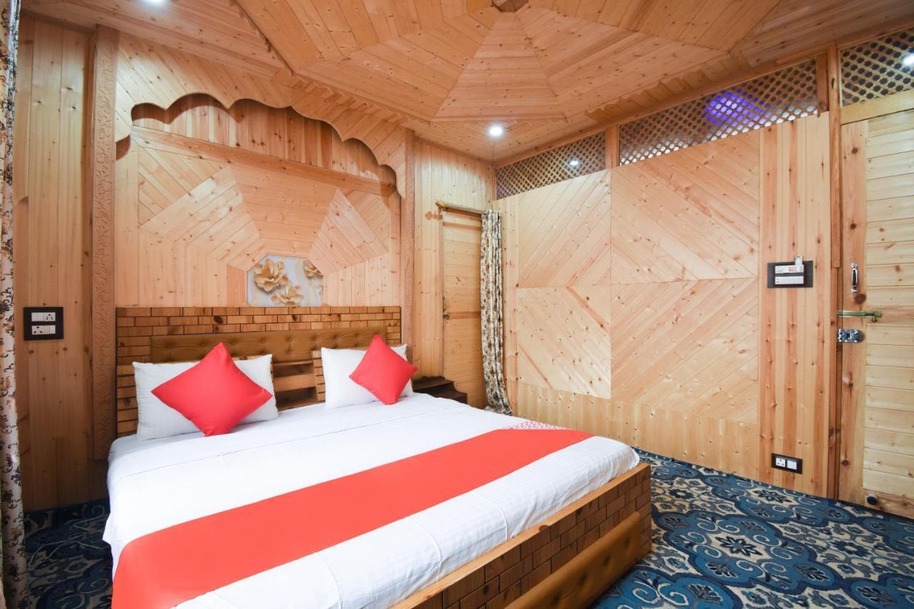 Oyo 66637 Merlin Group Of Houseboats Hotel Srinagar  Ngoại thất bức ảnh