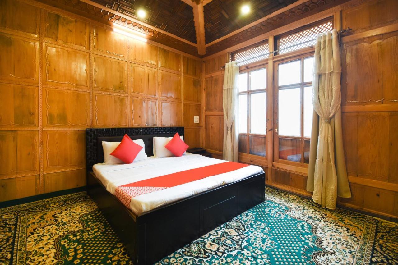Oyo 66637 Merlin Group Of Houseboats Hotel Srinagar  Ngoại thất bức ảnh
